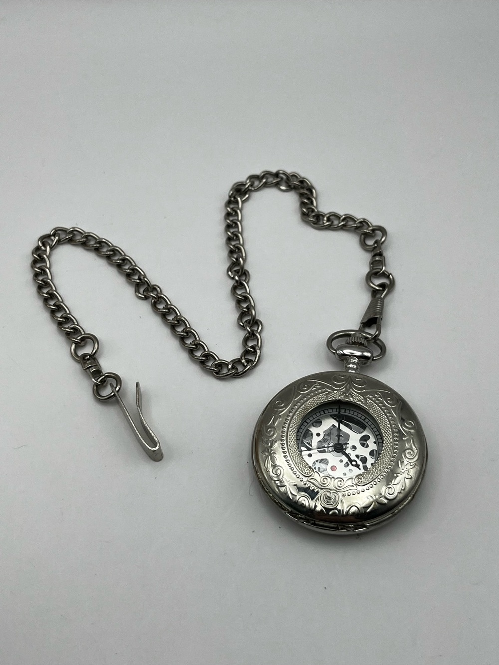 ⏱️ Vintage Style Skeleton Pocket Watch Necklace Chain Silver Tone